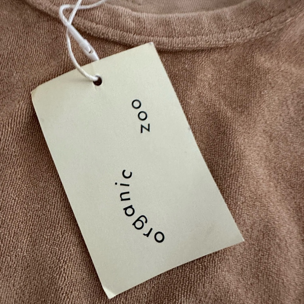 Organic Zoo caramel colored Two-Piece Terry Cloth Set NWT - Picture 2 of 12